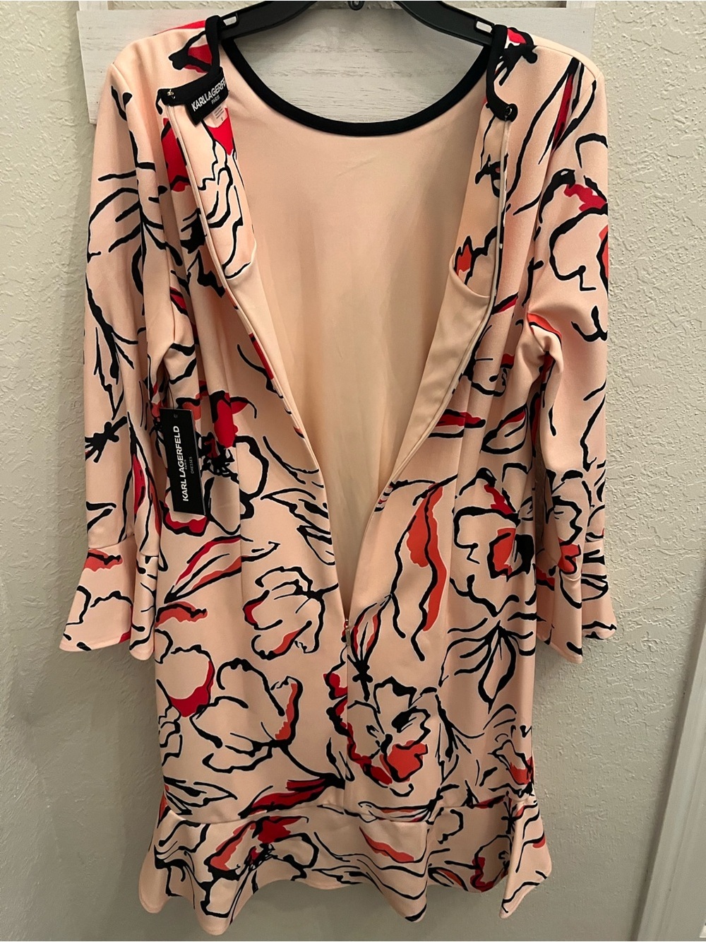 NWT Karl Lagerfeld Paris Floral Bell Sleeve Dress Size 12 Blush Pink Ruffle Hem - Picture 10 of 15